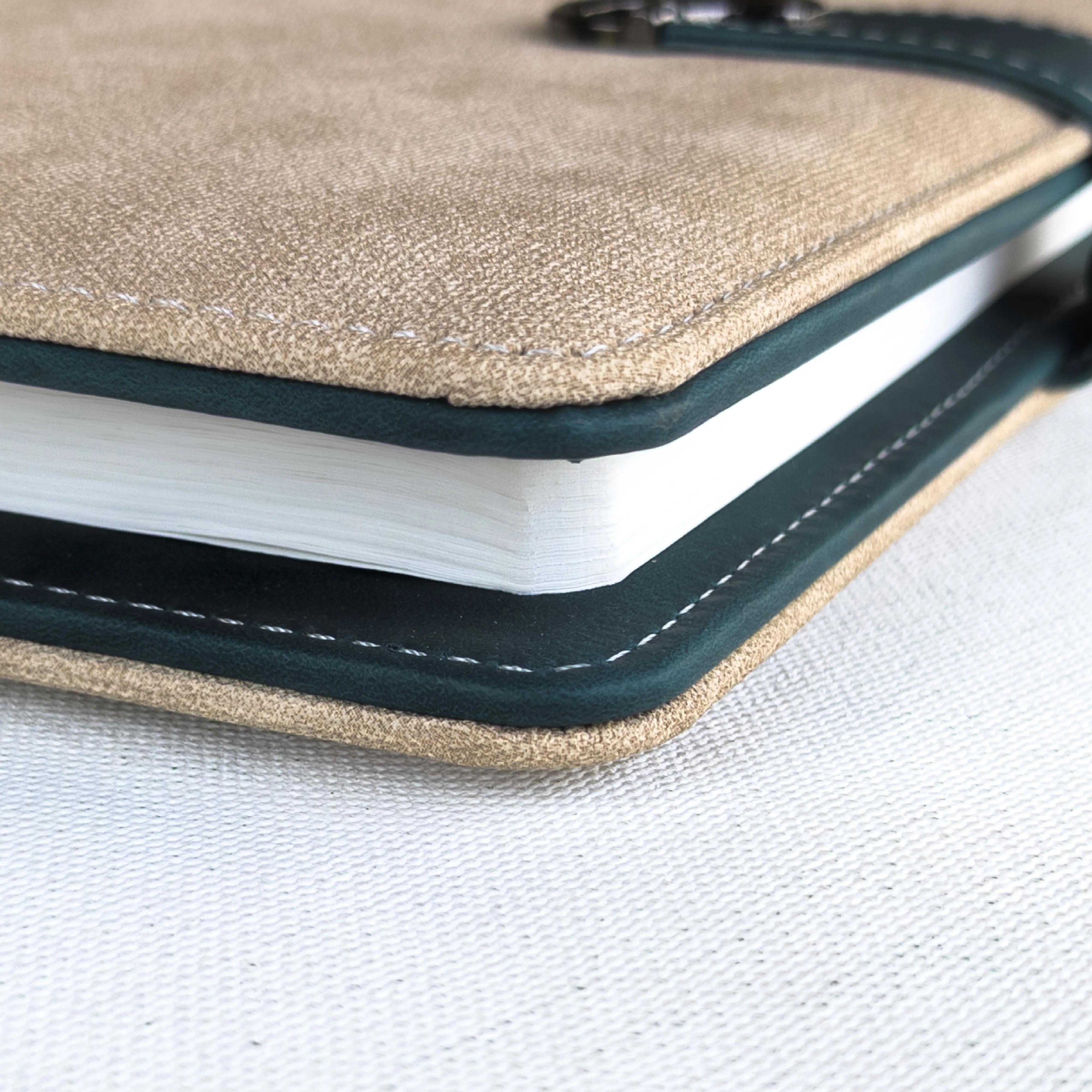 Anupam Glitz Journal Notebook 100 Gsm PU Leather Notebook| A5 Planner with Magnetic Closure, Water & Bill Tracker, Monthly & Yearly Planner, 180° Flat Design, Card Pockets, Passport Holder & Metal Pen – 120 Pages - Image 9